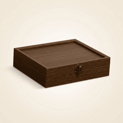 Charmys, coffret à bijoux en bois à panneau suspendu, vue fermée