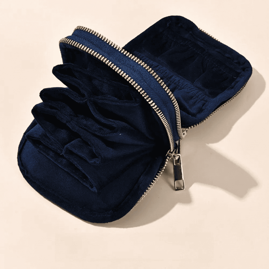 Diamélys, petite pochette à bijoux en velours de voyage, coloris bleu