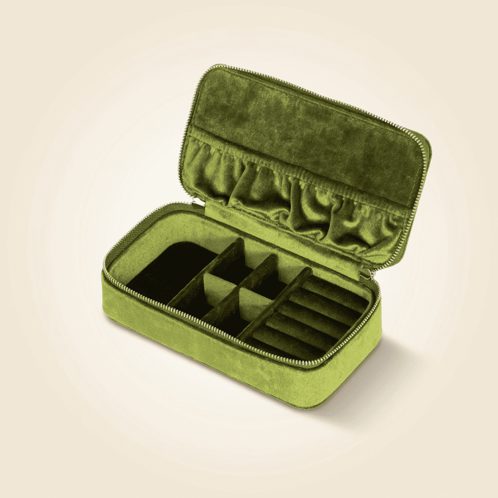 Émeraldys, petite boîte à bijoux en velours de voyage, coloris vert clair