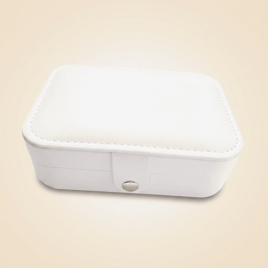 Nomadys, petite boîte à bijoux cuir de voyage, coloris blanc