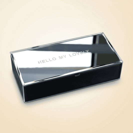 Trésorys, petite boîte à bijoux en verre miroir, finition grise gravée « Hello My Lovely »